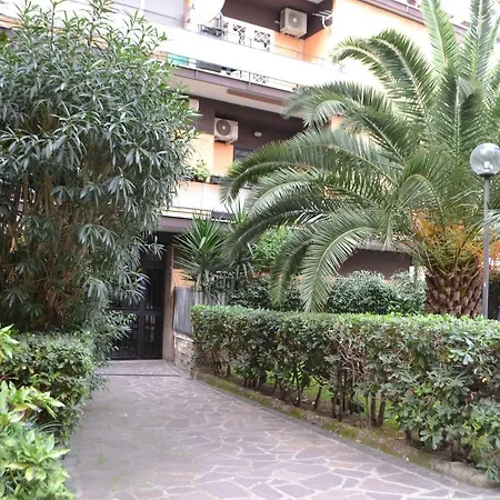 Apartment Casa D'arte Mary Rom